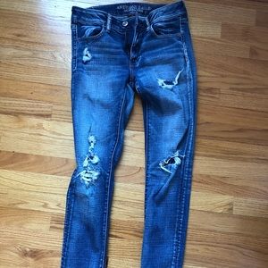 Fake rip jeans